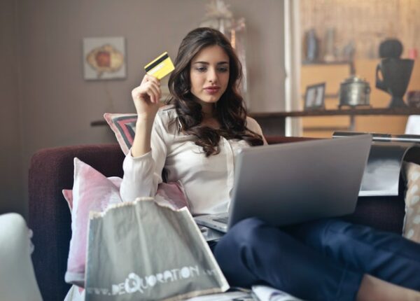 How To Pay for US Streaming Services With a Virtual Credit Card